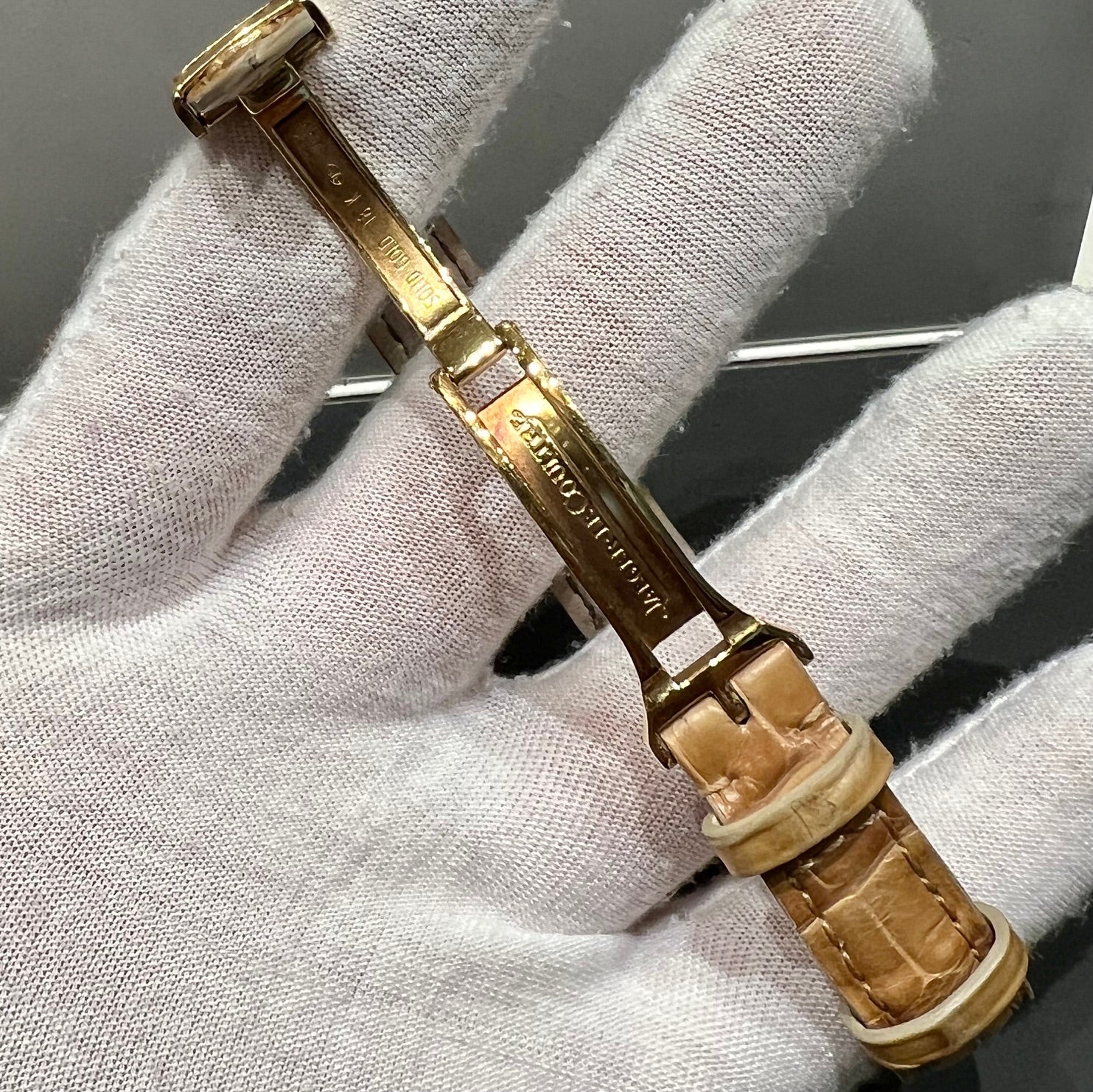 Jaeger-LeCoultre Reverso 18k Diamond 265.1.08 only watch - Image 5