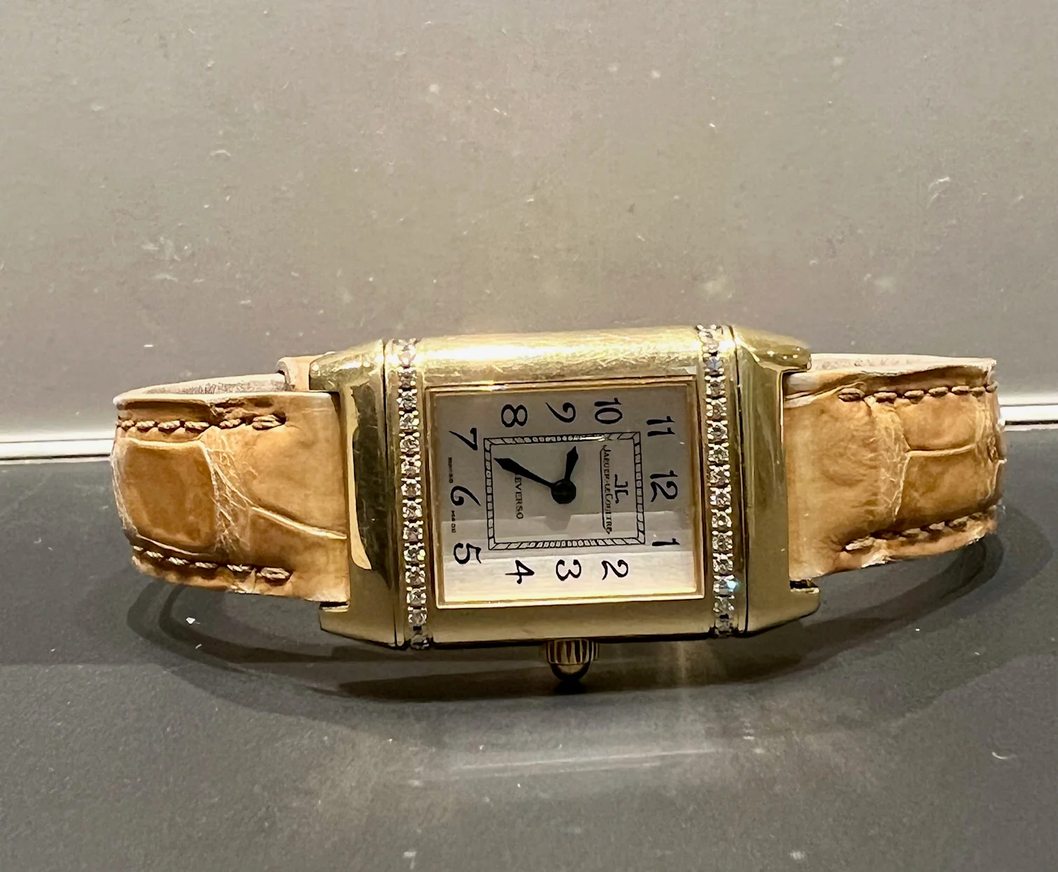 Jaeger-LeCoultre Reverso 18k Diamond 265.1.08 only watch - Image 8