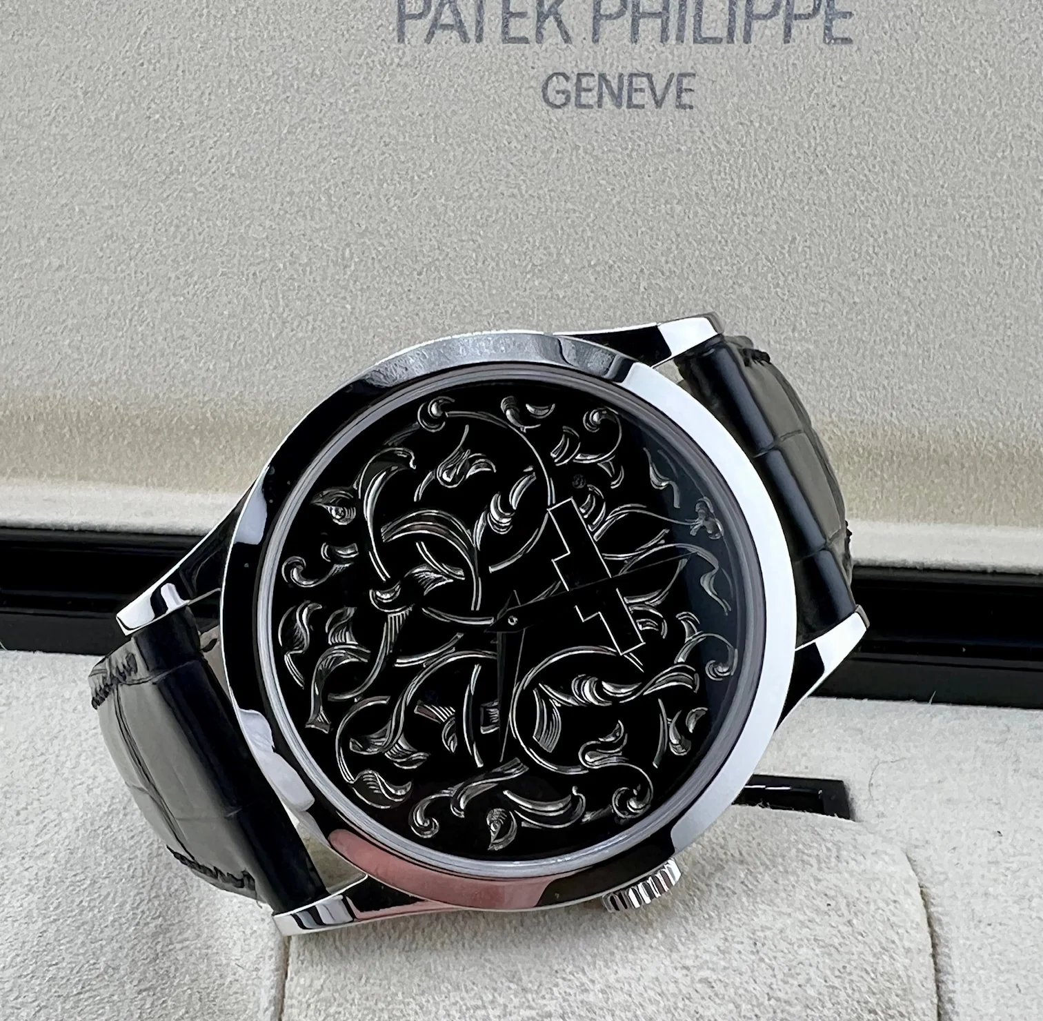 Patek Philippe Calatrava 5088-100P Platinum New 2025 - Image 7