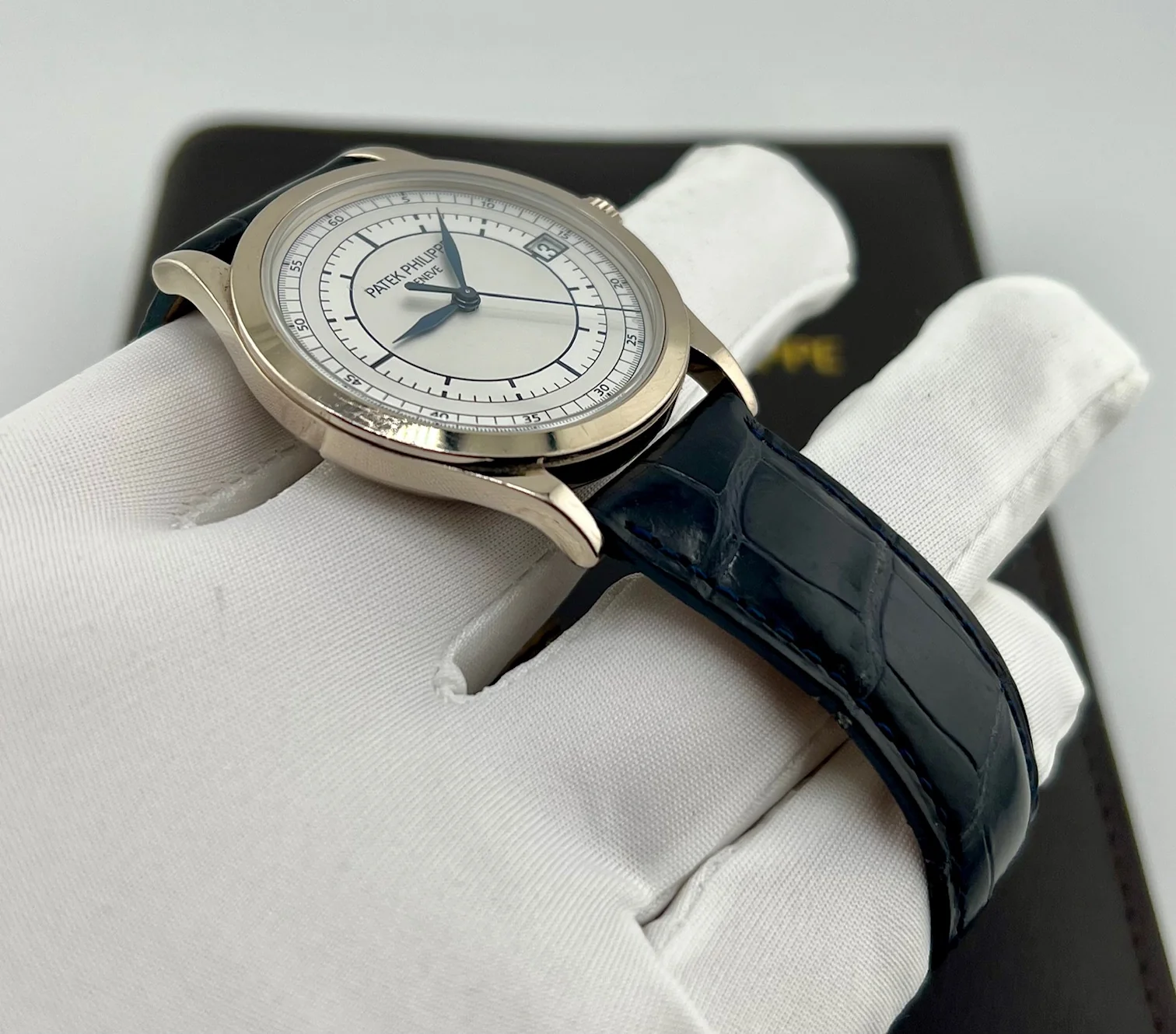 Patek Philippe Calatrava 5296G Paper Patek No Box 2008 - Image 3