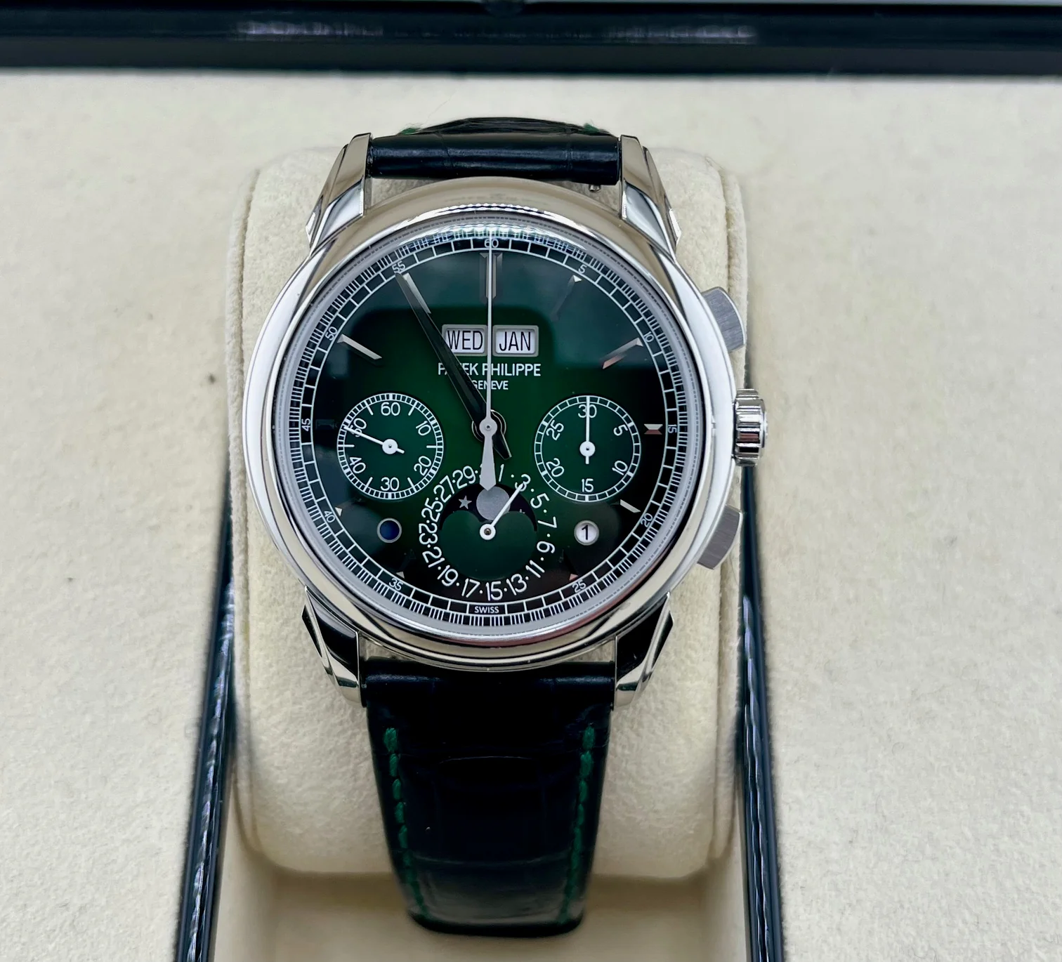 Patek Philippe Grand Complications 5270P 2022 Platinum NO double case back - Image 6