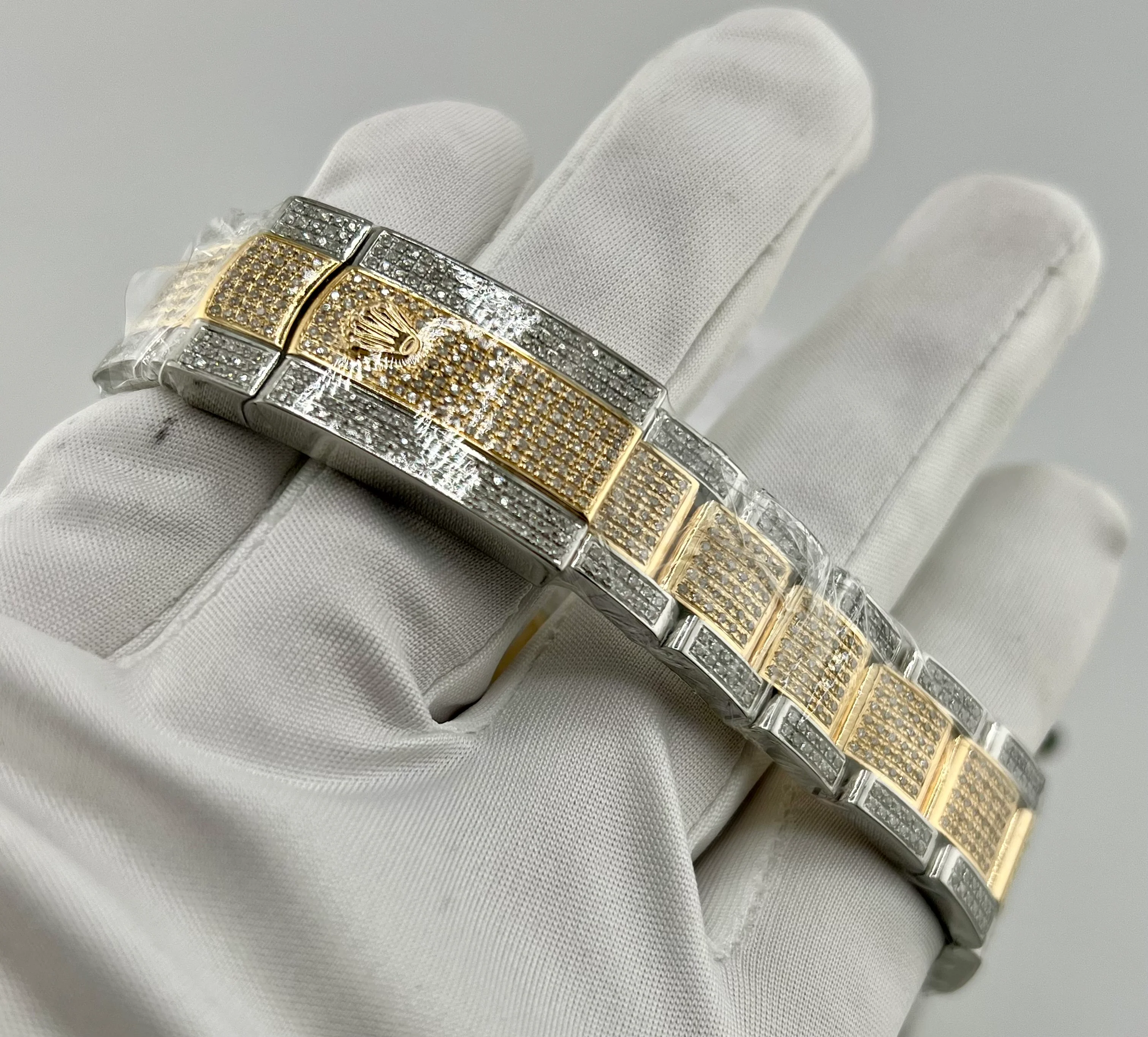 Rolex Datejust 126233 full pavè diamond custom 2025 36mm - Image 4